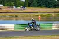 Vintage-motorcycle-club;eventdigitalimages;mallory-park;mallory-park-trackday-photographs;no-limits-trackdays;peter-wileman-photography;trackday-digital-images;trackday-photos;vmcc-festival-1000-bikes-photographs